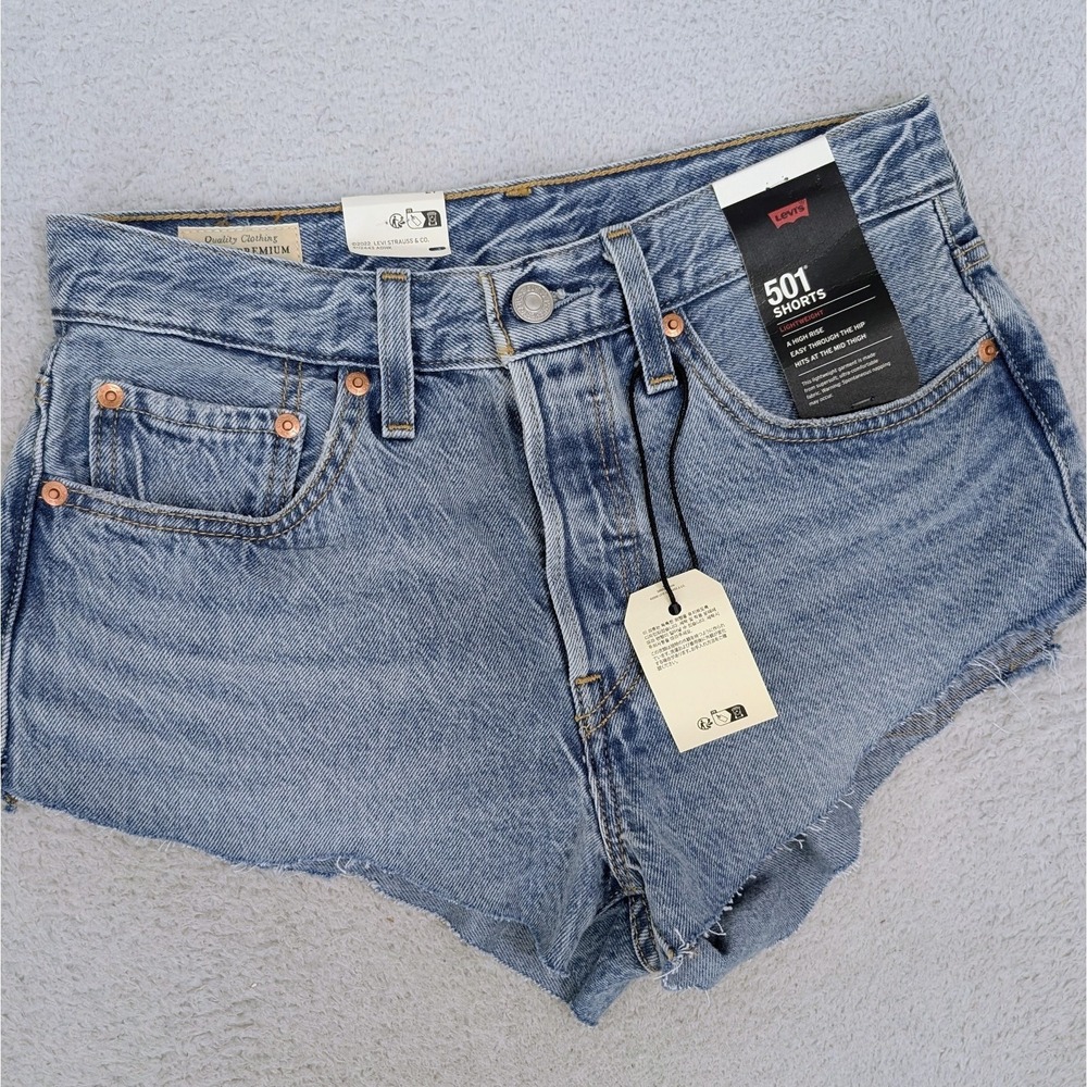 Levi's Women's 501 Original High-Rise Jean Shorts Size 27/Distressed/Lightweight